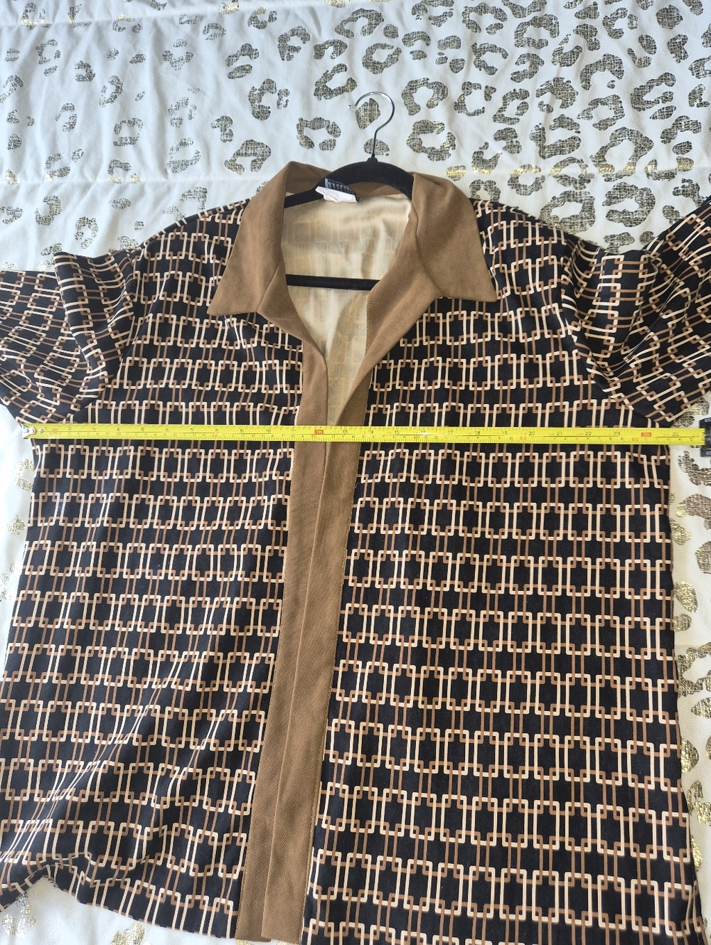 5 For $25✨️ Brown Suede Collard Printed Open Front Jacket Size Medium Like New - Picture 5 of 11